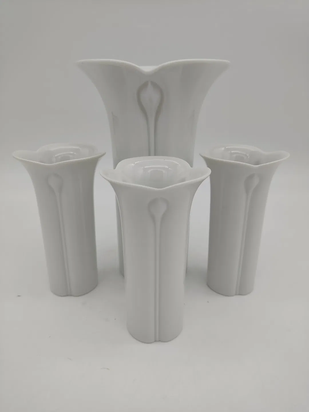 Arzberg 4-teiliges Tulpenvasen-Set der Marke Arzberg - Bild 1