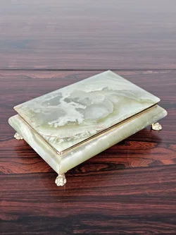 Schmuckkästchen aus grüner Jade – Vorschau 1