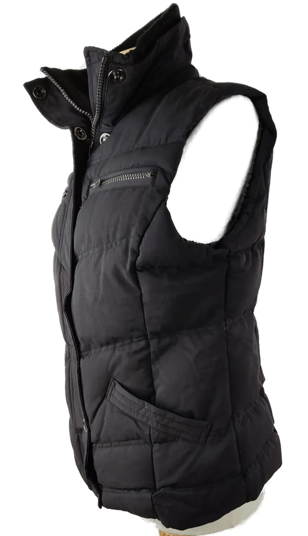 Steppjacke 'Amisu', ärmellos mit Stehkragen, schwarz mitTaschen, Größe 38 – Bild 2