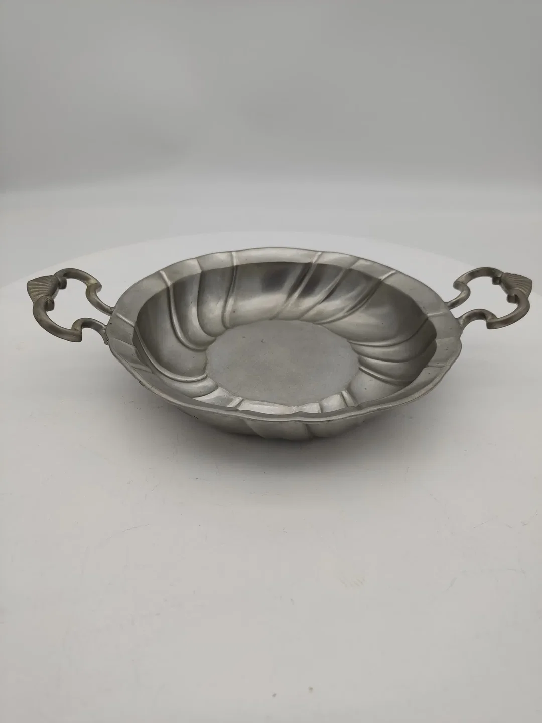 Vintage Zinnschale  Ø 17 cm, sehr guter Zustand - Bild 1