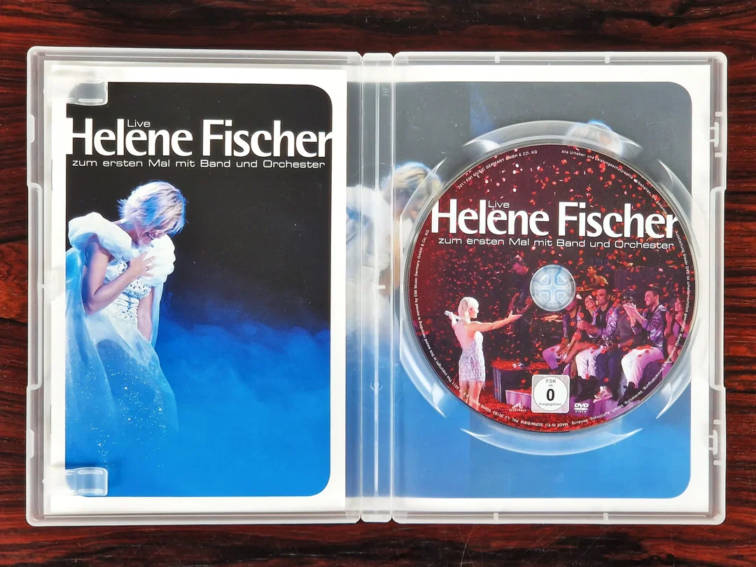 Live - Helene Fischer zum ersten Mal mit Band und Orchester - Film - DVD – Bild 3