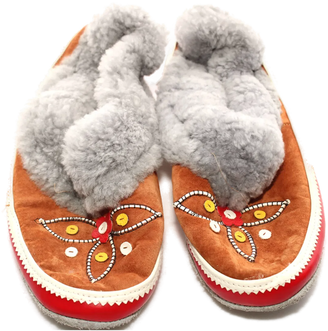 Warme Mokassins Hausschuhe Gr. 23 – Echtfell gefüttert, Handarbeit, Blumenstickerei - Bild 4