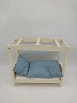 Mid Century Puppenbett aus Holz mit Bettzeug - Bild 3