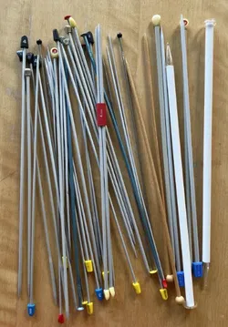 Stricknadelsets diverse Firmen mit 2 Retro Nadelschachteln - Bild 1