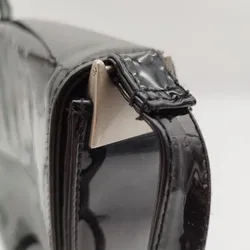 Moderne Handtasche im Glossy Look - Bild 3