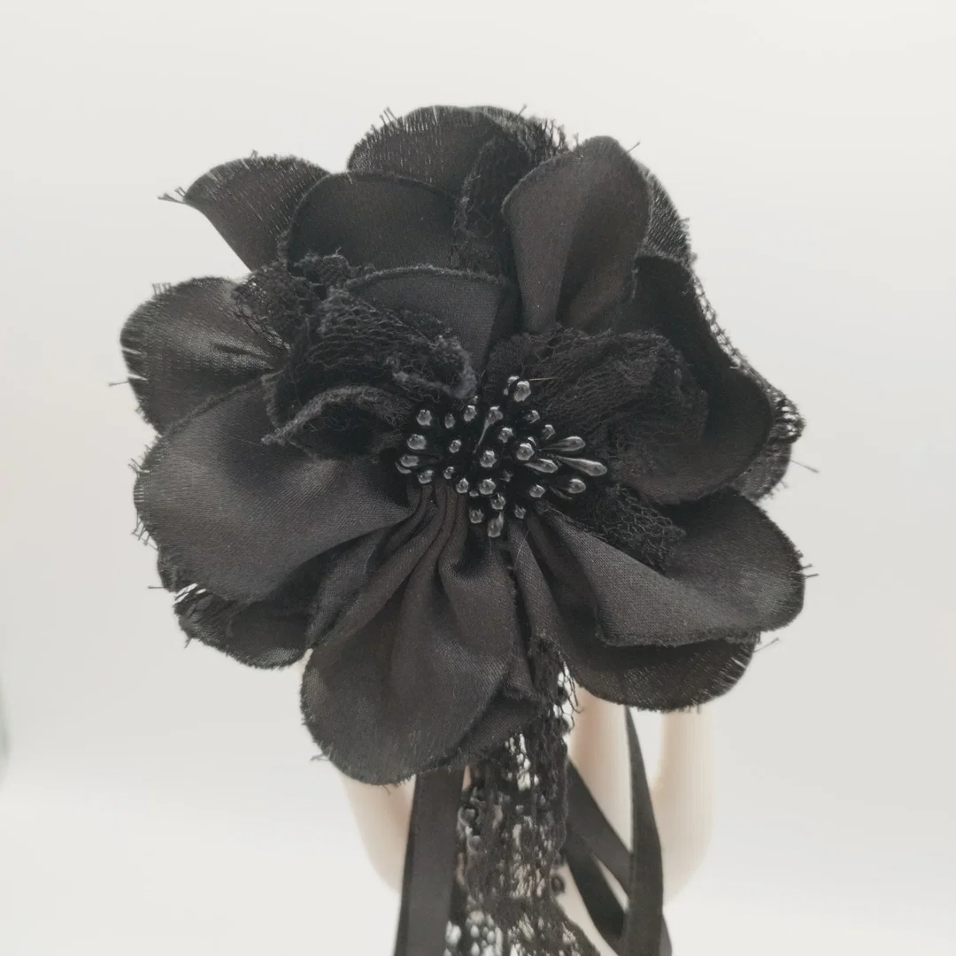Schwarze Blumen-Brosche - ca. 37cm insgesamt  – Bild 2
