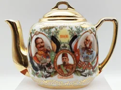 Porzellan-Kaffeekanne mit Servierplatte | Patinierter Charme - Bild 2