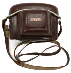 Dacora Kamera Dignette L mit Ledertasche (Verschluß Defekt) Dekokamera - Bild 2
