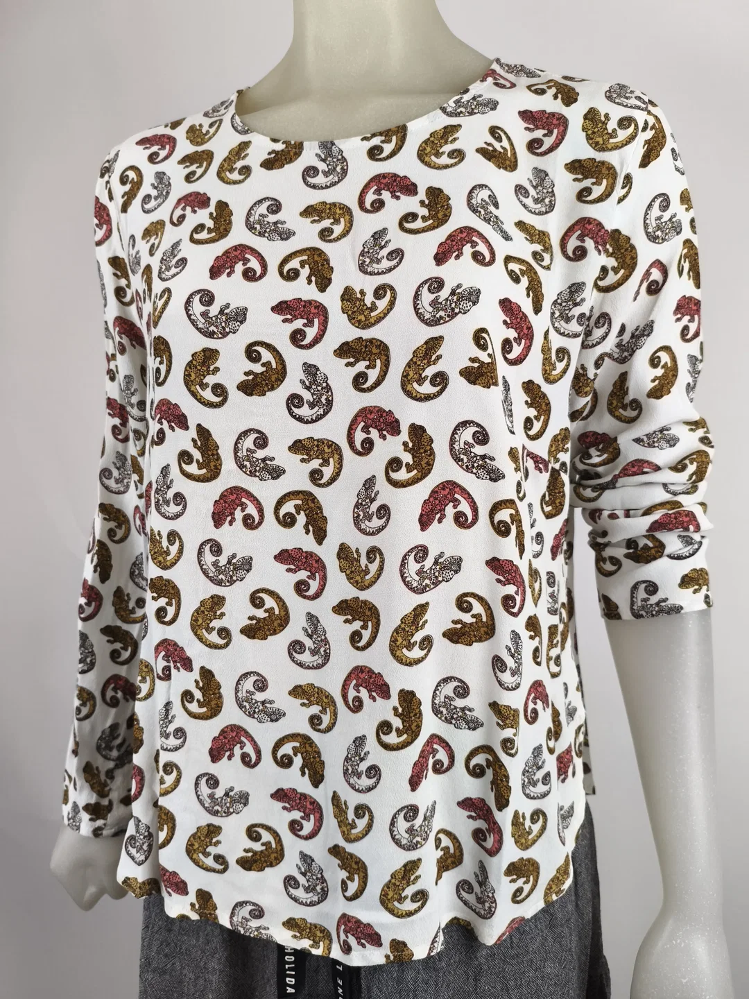 H&M, Damenbluse, Gr. 42 - Bild 4