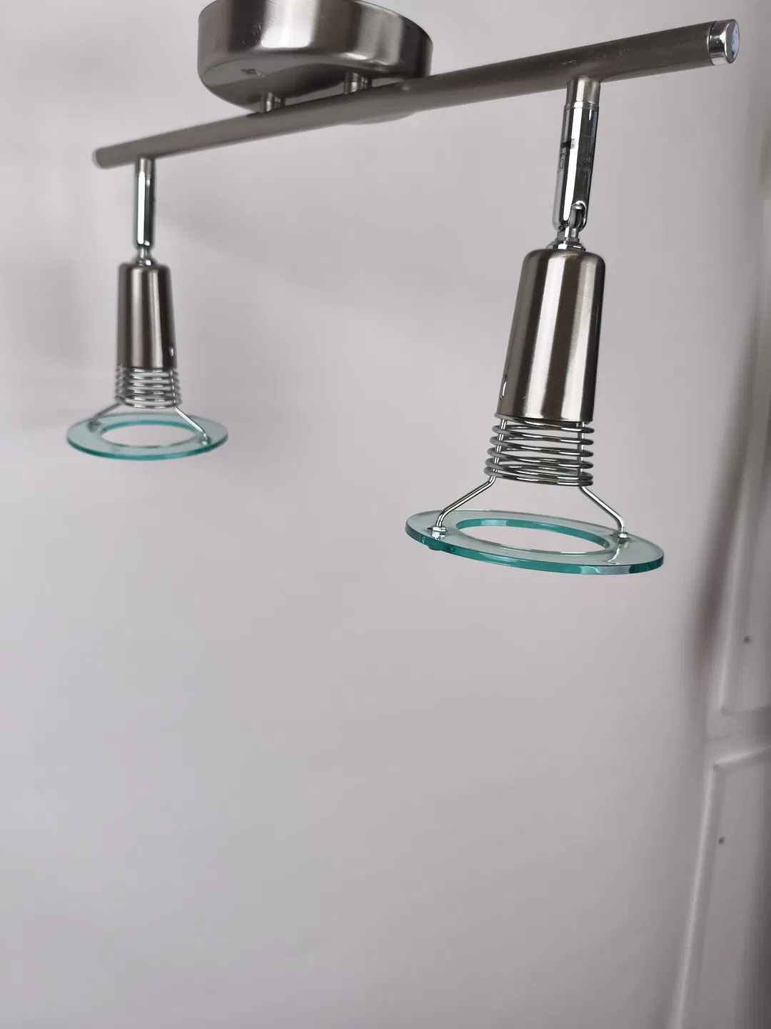 kleine, moderne Deckenlampe, Vorhaus Spots - Bild 1