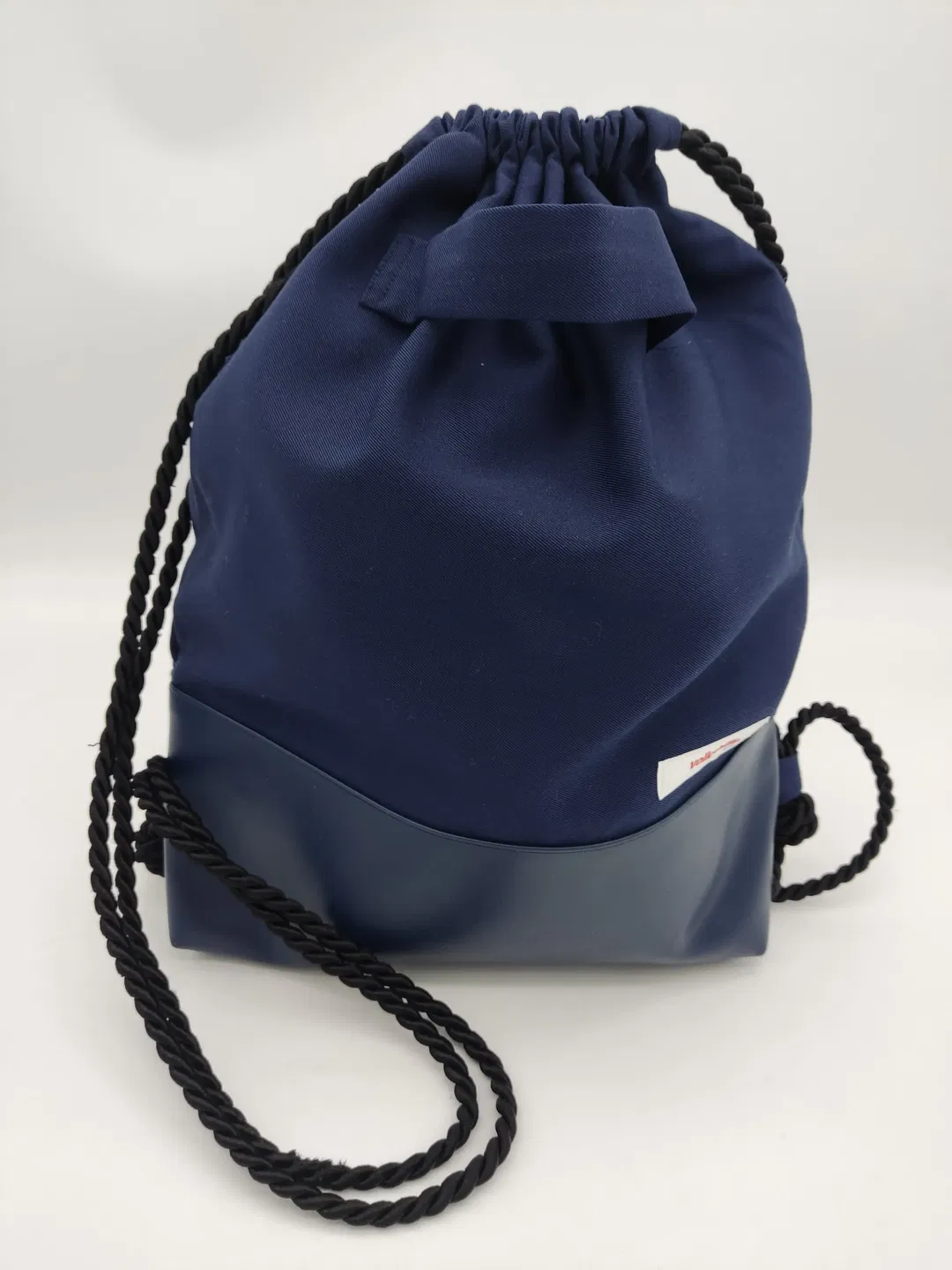 Handgefertigte Tragtasche/Rucksack aus Stoff - Bild 1