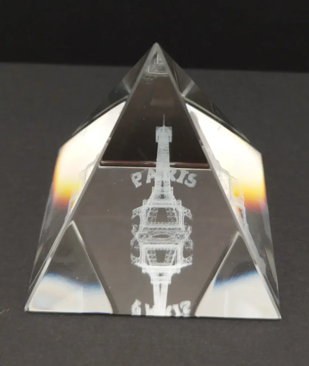 Souvenirs de Paris, Eiffelturm Pyramide - Kristallglas / 5x5x5cm - Bild 1
