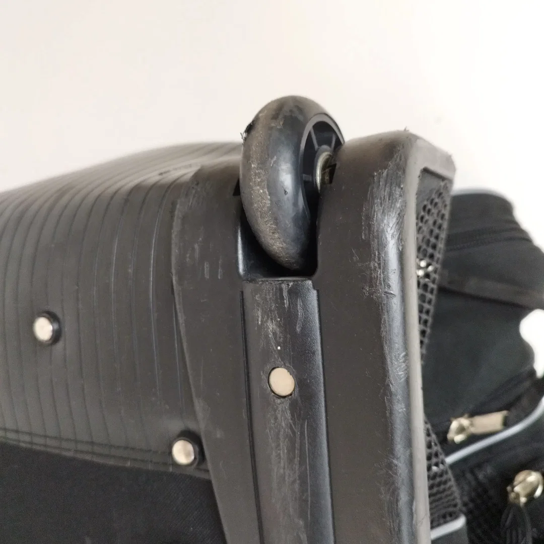 Easton Hockey-Tasche gebraucht | Eishockey-Begleiter – Bild 8