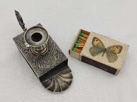 Vintage Kerzen- und Streichholzschachtelhalter - Bild 2