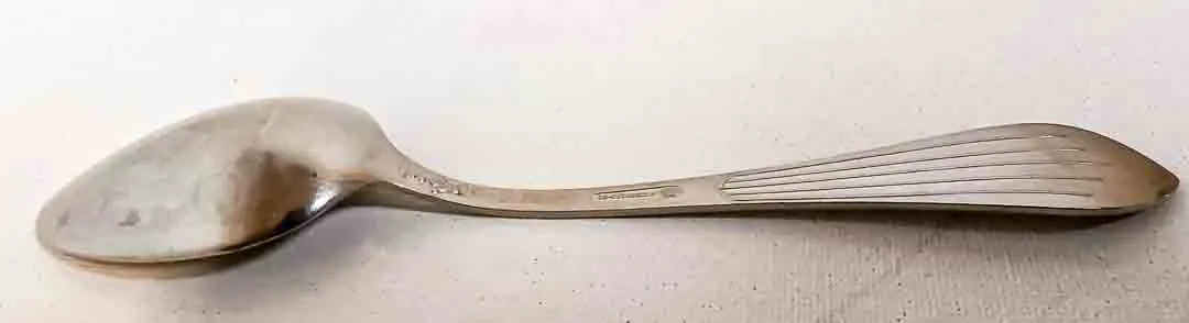 Vintage Edelstahl-Löffel aus der UdSSR (ZiSh Volnyansk) ca. 18 cm – Bild 3