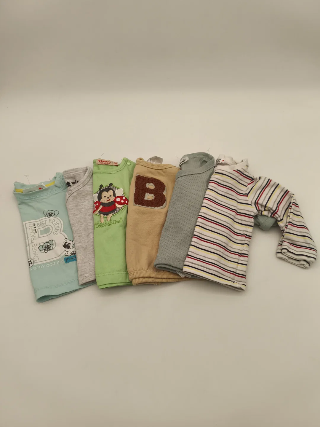 5 Stk. Baby- Oberteile, Shirts, Gr. 50/56 – Bild 1