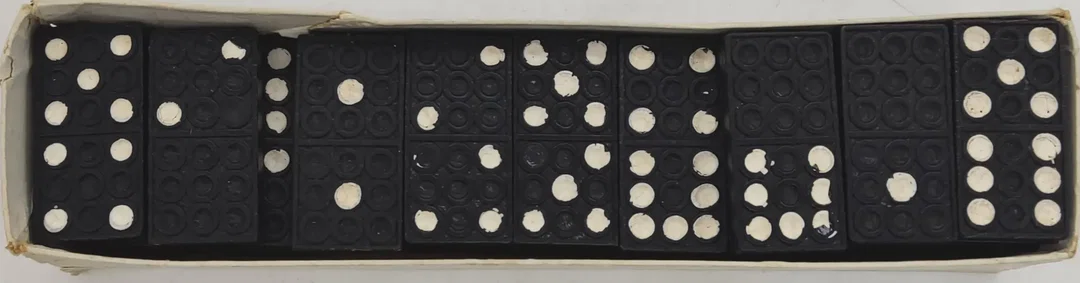 Hermus Domino Spiel mit 40 Steinen schwarz – Bild 2