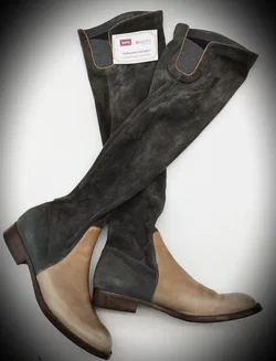 Overknee-Stiefel Brunello Cucinelli Leder Gr. 41,5 - neu besohlt  - Bild 1