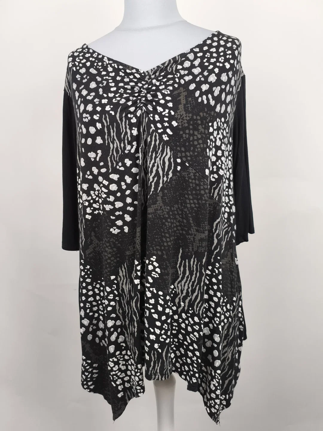 Janina curved, Longshirt, Gr.50 – Bild 1