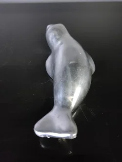 Hoselton-Skulptur Robbe Modell 995, poliertes Aluminium, Länge 15 cm - Bild 4