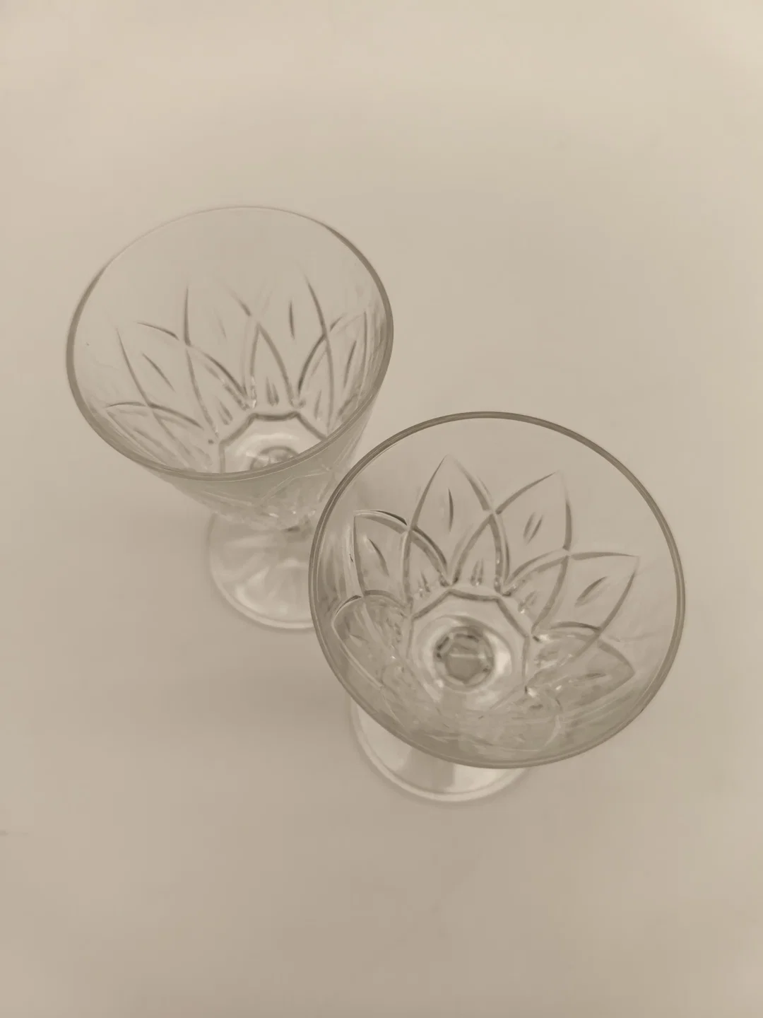 2 Gläser, Vintage – Bild 2