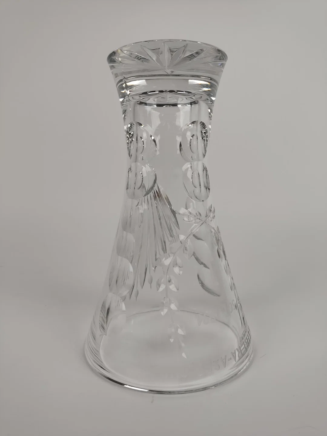 Große Glasvase, geschliffen – Bild 5