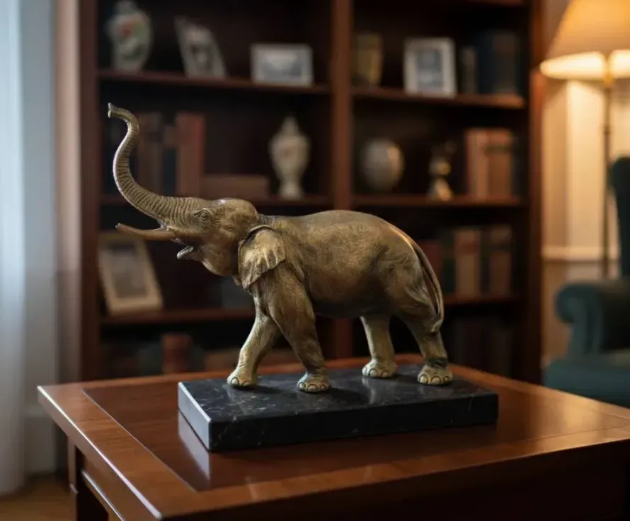 Massive Messing Elefant Figur auf Marmorsockel – ca. 25 x 23 x 12 cm – schwere Skulptur – Bild 2