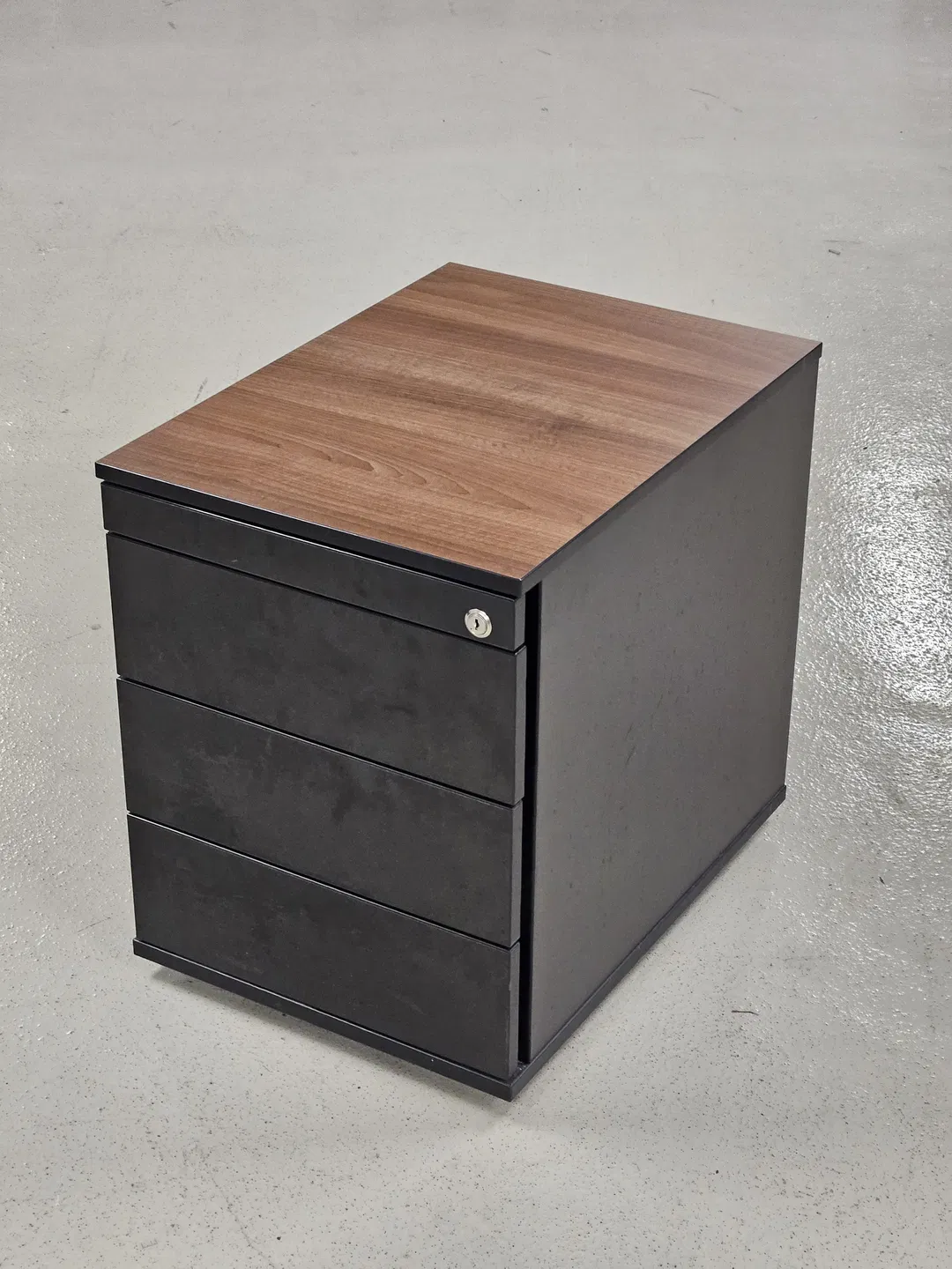 Lorbeer Rollcontainer braun/schwarz - 43,5 x 60 x 56,5 cm - Büromöbel  - Bild 4