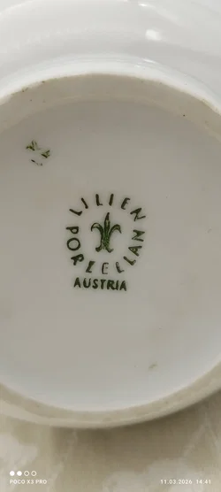 Lilien Porzellan Milchkanne | Mit Charakterspur - Bild 7