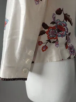 Damen-Blazer aus Seide mit Blumenmuster - S / 36 - Bild 4