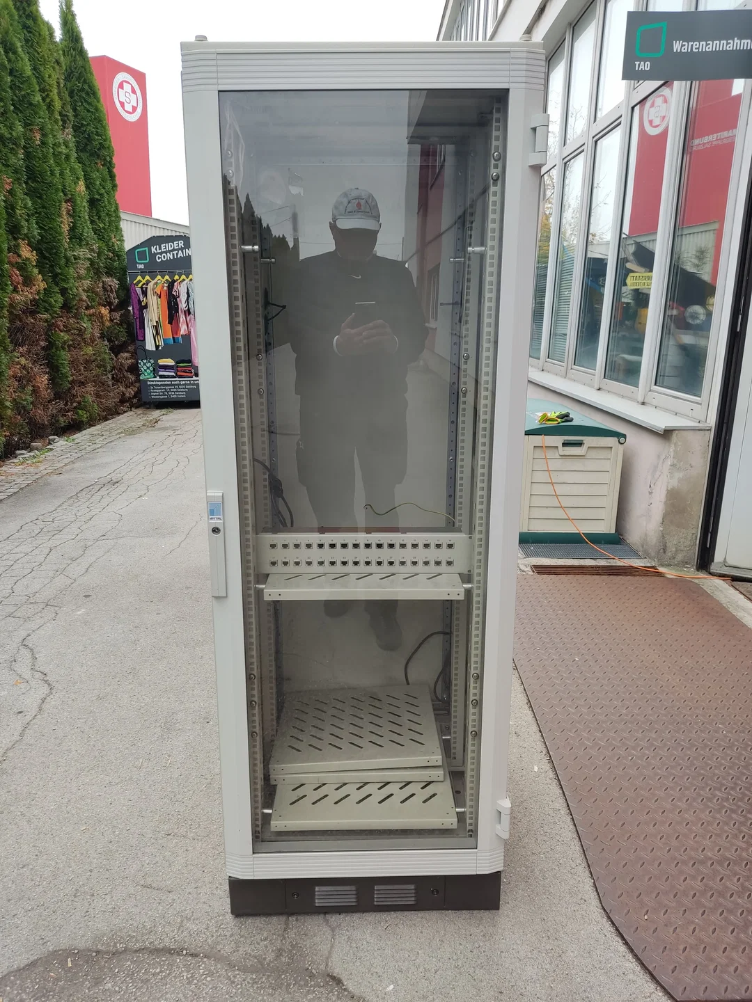 RITTAL-Standardschaltschrank / Verteilergehäuse Typ DK 7667 – Bild 1