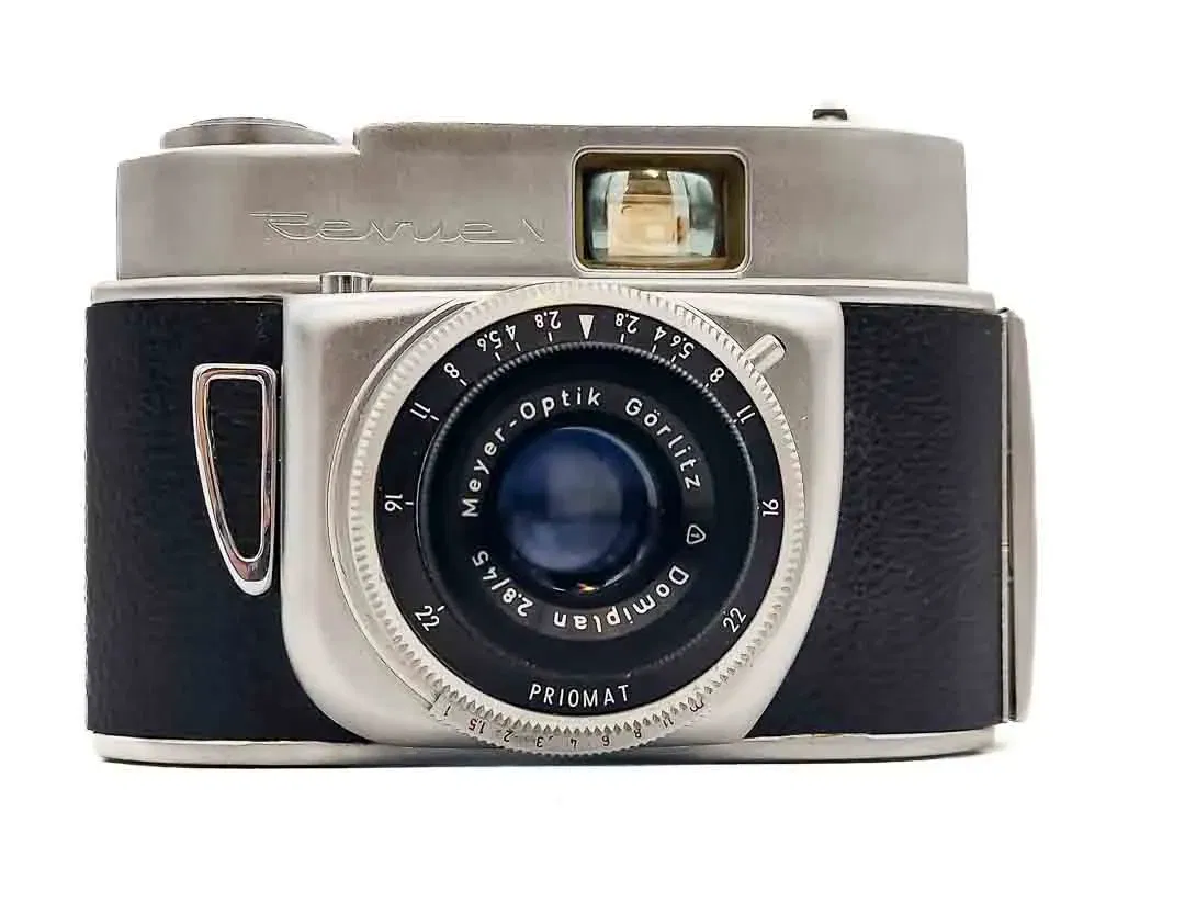 Revue Kompaktkamera mit Domiplan 2.8/45 &  Ledertasche - Bild 1