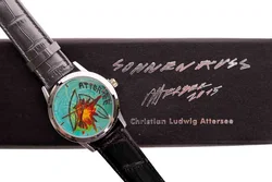 Attersee Special: Kompass Wanderführer und Lesestoff von Franz Reisecker & Michael Niavarani und eine Armbanduhr 