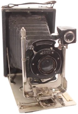 Antike Balgenkamera – Plattenkamera – Bausch & Lomb Objektiv – Laufbodenkamera um 1920 - Bild 3