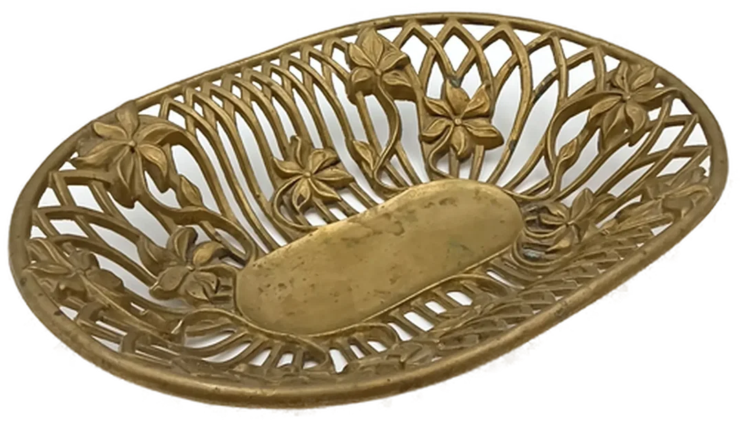 Jugendstil Messingschale "MOD DEP" – Ovale Dekoschale mit floralem Durchbruchmuster – Bild 1