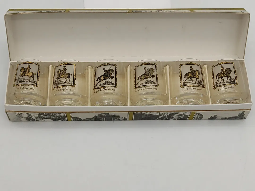 6x Vintage-Schnapsgläser mit Reitermotiven im Originalkarton - Bild 4