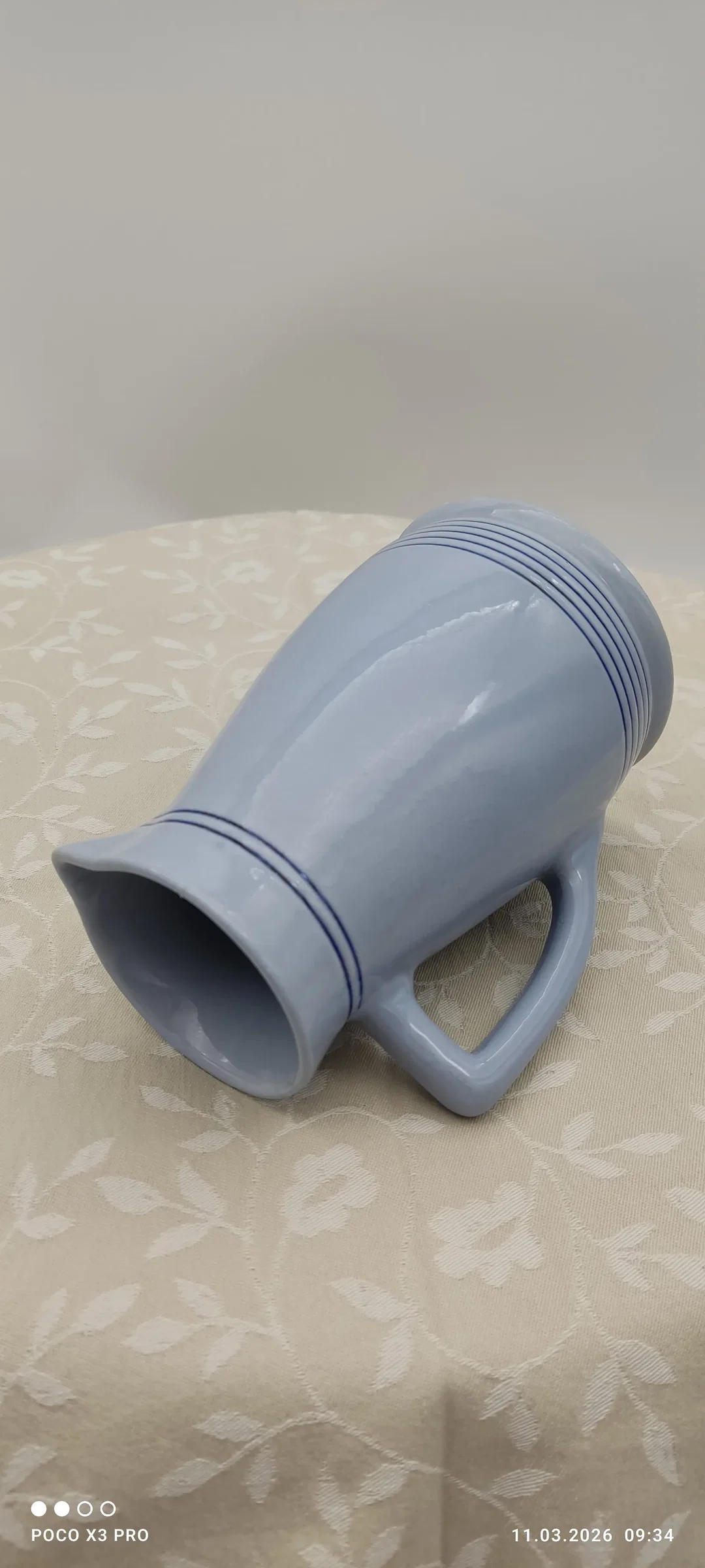 Lilien Porzellan Kanne, Höhe 14,6cm | Zeitloser Porzellan-Klassiker – Bild 5