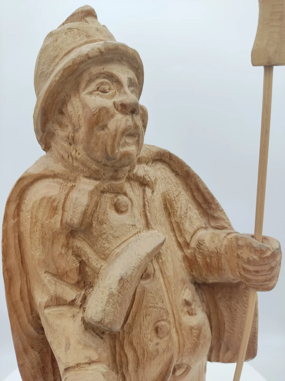 Nachtwächter Figur Handarbeit Holz 44 cm | Handgeschnitztes Unikat – Bild 5