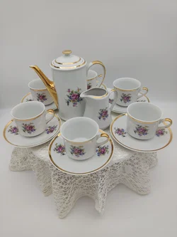  Porzellan-Teeservice mit Kanne & Milchkännchen, Goldrand | Vintage-Charme - Bild 1