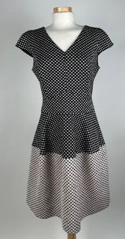 Hugo Boss - Damenkleid - Gr. M - Bild 1