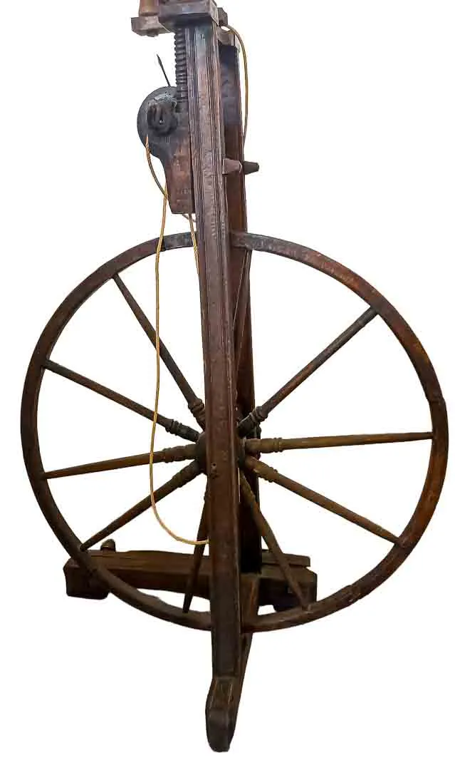 Antikes Bauern-Spinnrad aus Massivholz – Rustikales Deko-Highlight - Bild 1