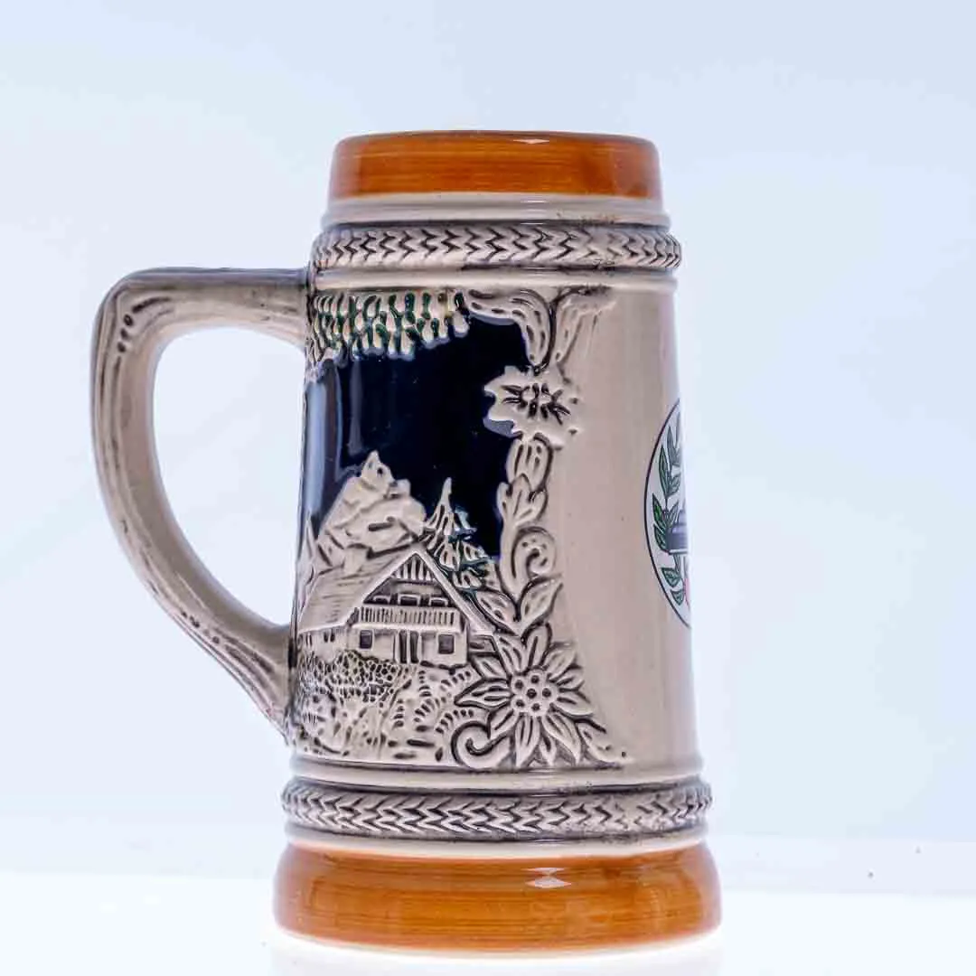 Bierkrug GERZ mit Stockschießmotiv und Kirchenmotiv, Höhe 14cm – Bild 2