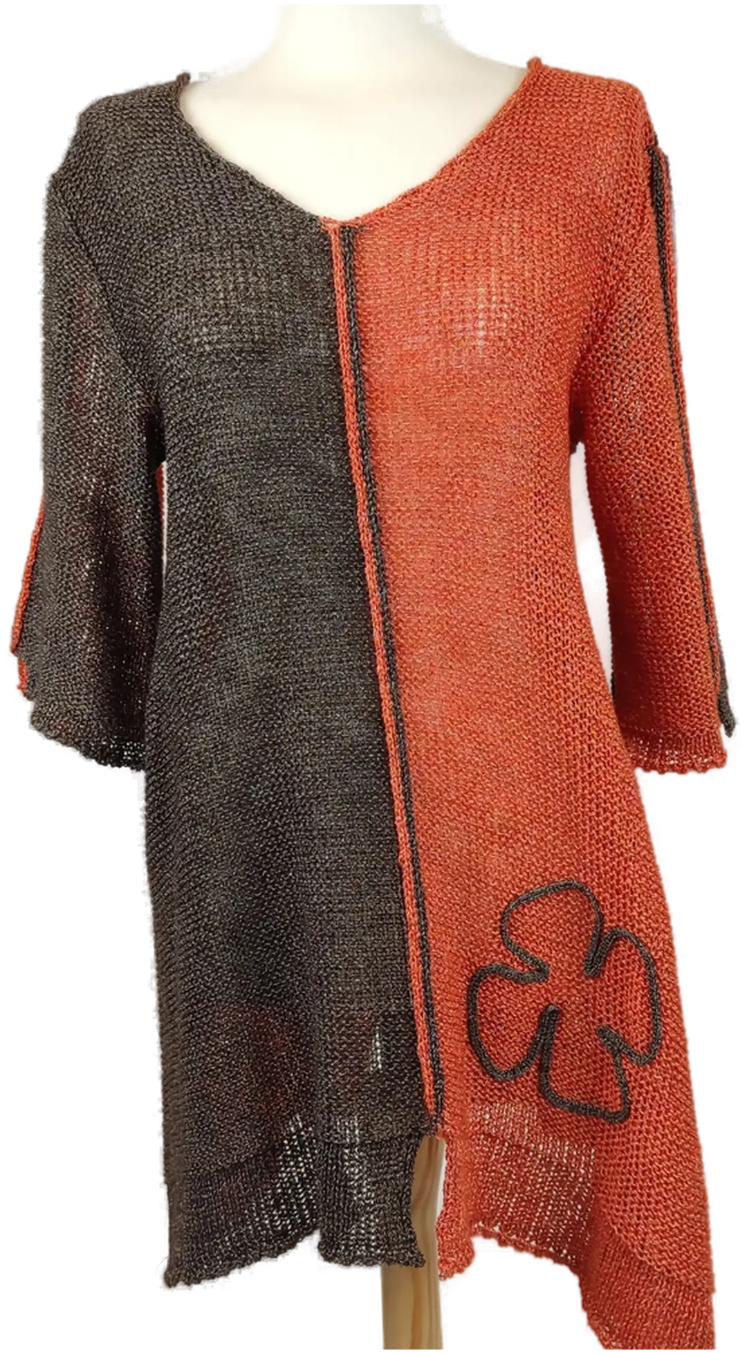 Damenpullover zweifarbig mit V-Ausschnitt und Blumenapplikation- XL/ 42 - Bild 1