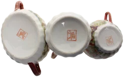 Japanisches Porzellan-Teeset mit Geisha-Dekor – 4-teilig, handbemalt, rot-gold – Vorschau 7