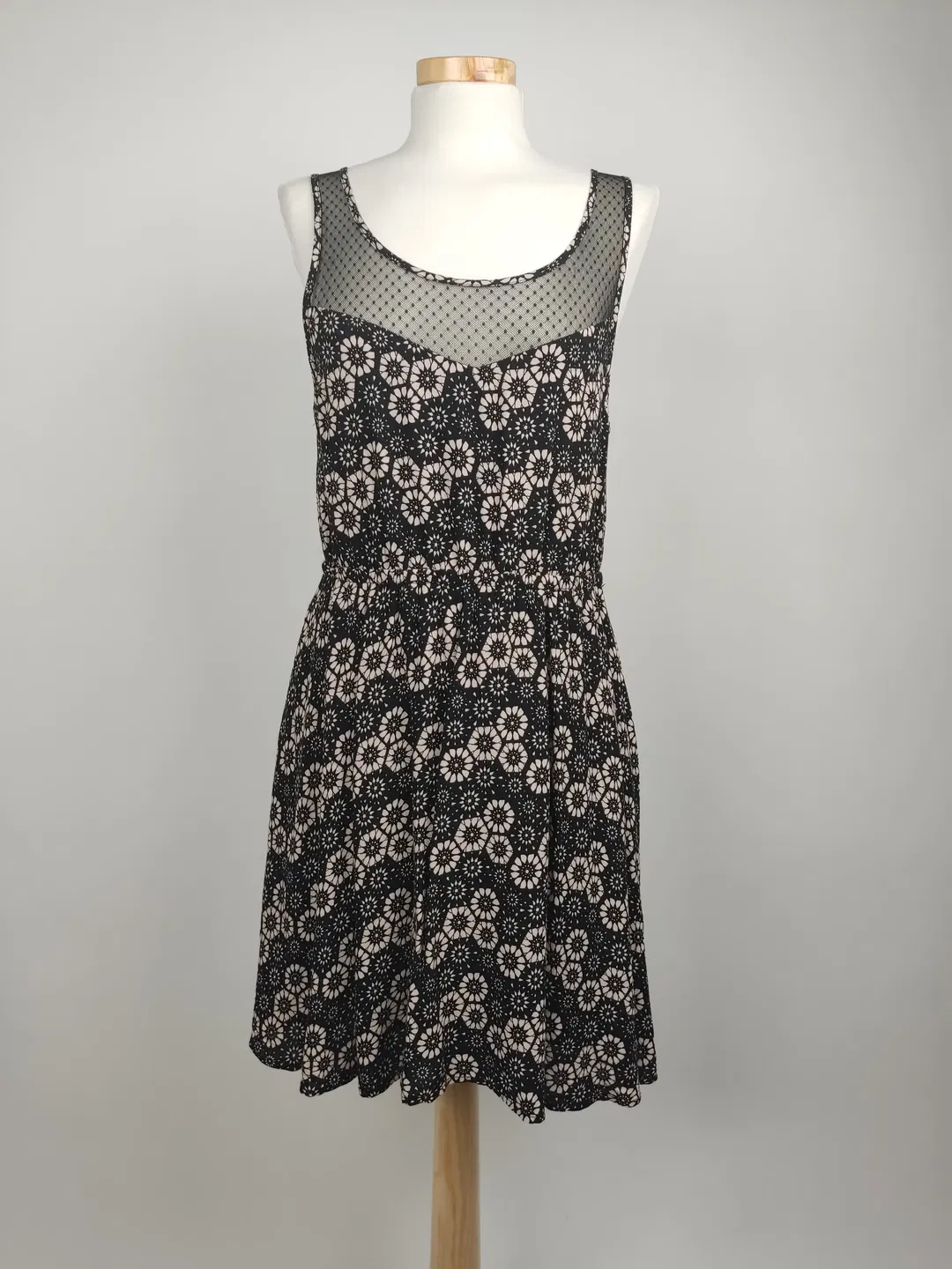 Review Damensommerkleid midi geblümt- M/ 38 - Bild 4