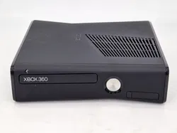 Microsoft Xbox 360 S Set - Xbox 360 Slim Konsole mit 3 Controllern, Chatpad und Zubehör - Bild 14