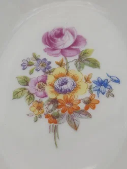 Durchbruchschale mit Blumenmotiv und Golddekor 'Fine China' | Thüringer Lichte Porzellan – Vorschau 6