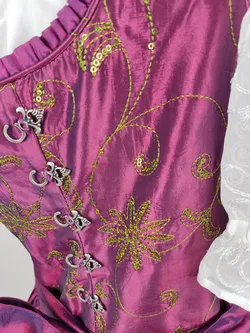Dirndlkleid 