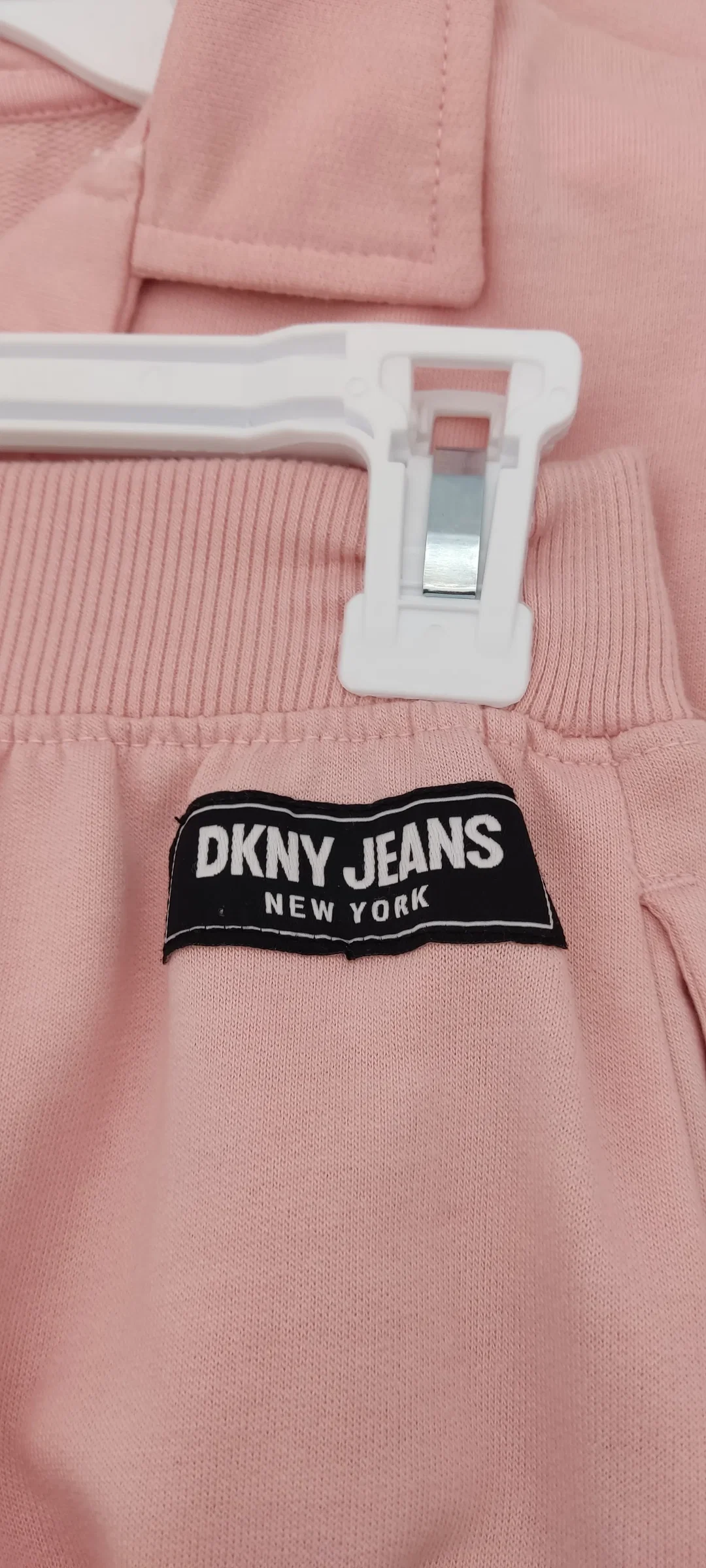 DKNY Kinder Lounge Set rosa Gr. 116 – Bild 5