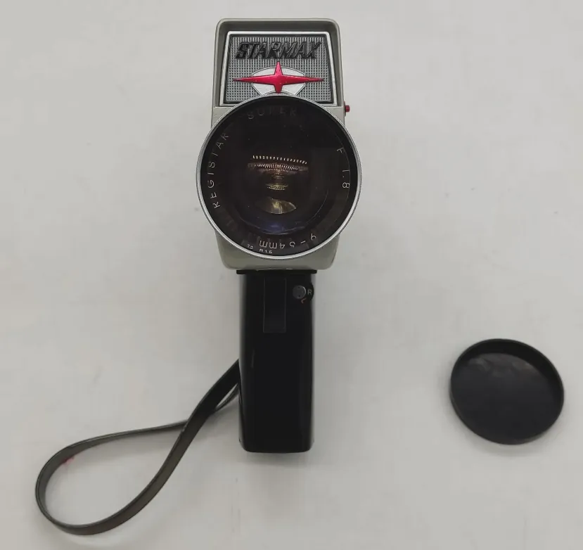 Starmax 8mm Filmkamera mit Tasche – Bild 2